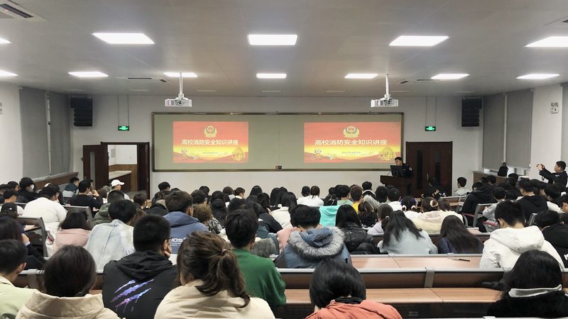 教师资格证培训课程，如何选择合适的价格与内容？**