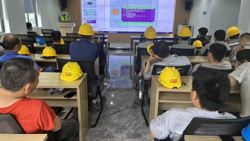 成人高考全日制与业余：两种学习模式的深度解析